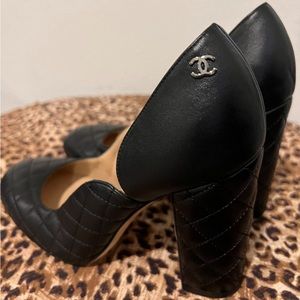 Chanel classic heels